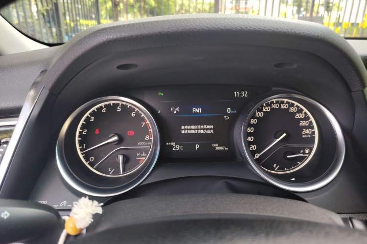 Used Toyota Camry 2019 2.5G Luxury Edition China VI Standard Instrument Cluster