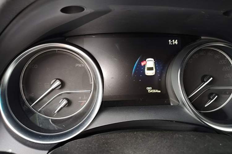 Used Toyota Camry 2019 Dual-Engine 2.5 HG Luxury Edition China VI Standard Instrument Cluster