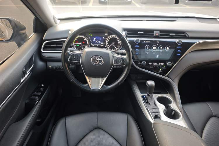 Used Toyota Camry 2019 Revised Version Dual-Engine 2.5 HG Luxury Edition Interior 6