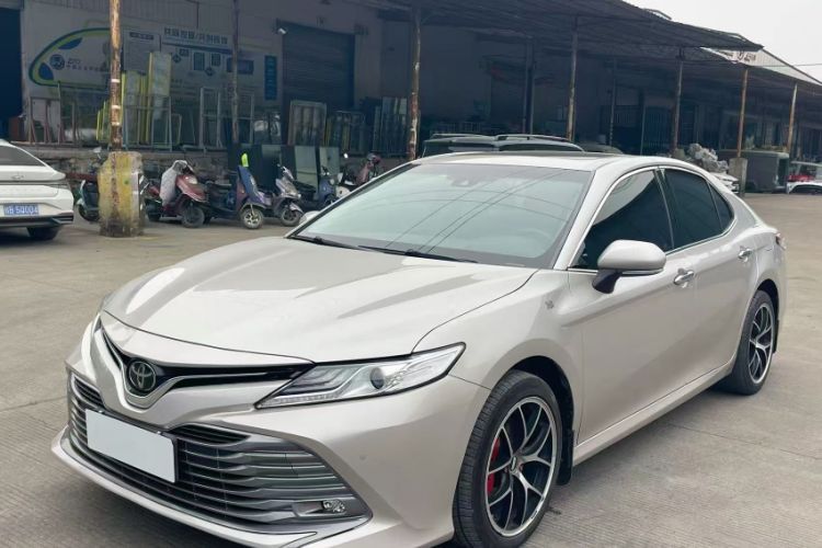 Used Toyota Camry 2019 2.0G Luxury Edition China V Standard Guazi used car, China used car export, Used car for sale, Used  cars, Cheapest cars for sale
