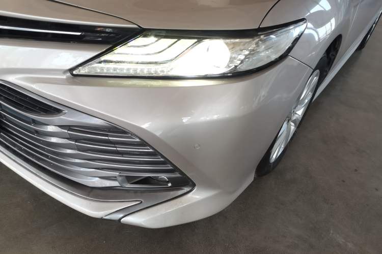 Used Toyota Camry 2019 Revised Version 2.0G Luxury Edition Left Front Headlight