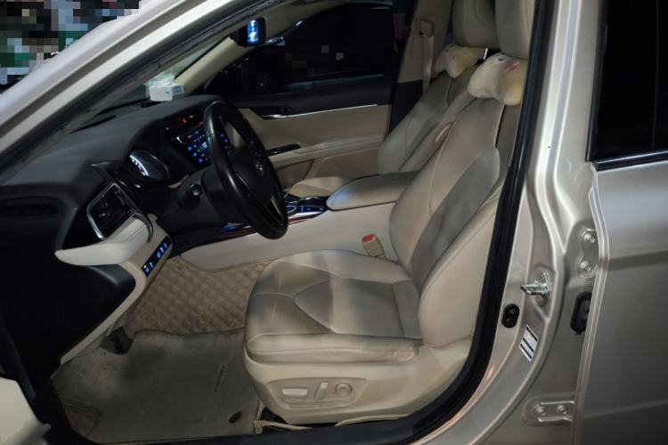 Used Toyota Camry 2019 2.5G Luxury Edition China VI Standard Left Front Seat