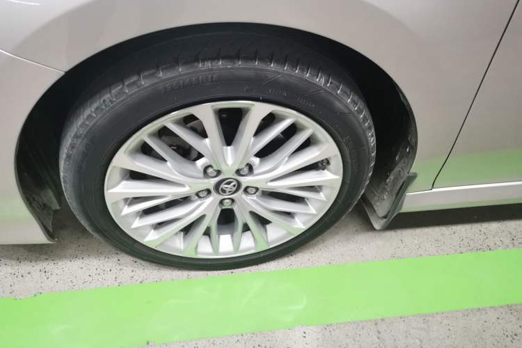 Used Toyota Camry 2019 Revised Version 2.5G Luxury Edition Left Front Wheel Hub