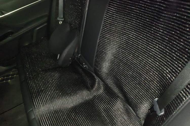Used Toyota Camry 2019 2.0G Luxury Edition China VI Standard Left Rear Seat