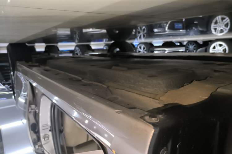 Used Toyota Camry 2019 2.0G Luxury Edition China VI Standard Left Side Sill