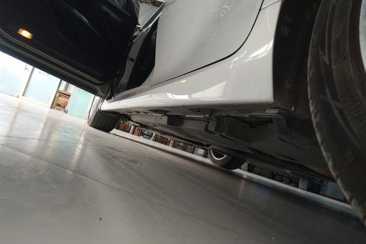 Used Toyota Camry 2019 Revised Version 2.5G Luxury Edition Left Side Sill