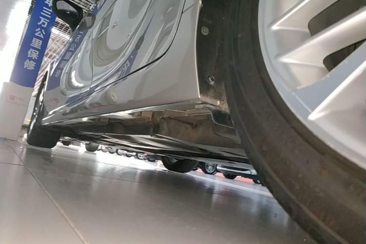 Used Toyota Camry 2019 Revised Version 2.5G Luxury Edition Left Side Sill