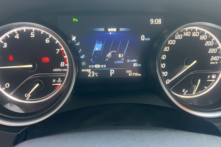 Used Toyota Camry 2019 2.0G Luxury Edition China VI Standard Odometer Close Up
