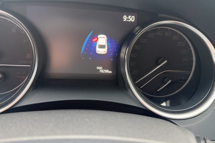 Used Toyota Camry 2019 2.0G Luxury Edition China VI Standard Odometer Close Up