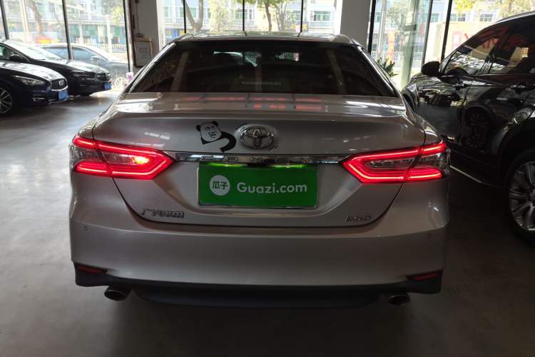 Used Toyota Camry 2019 Revised Version 2.0G Luxury Edition Rear