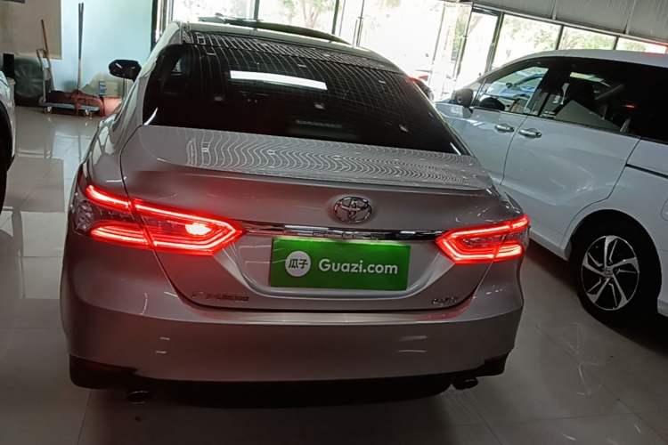 Used Toyota Camry 2019 Revised Version 2.5G Luxury Edition Rear