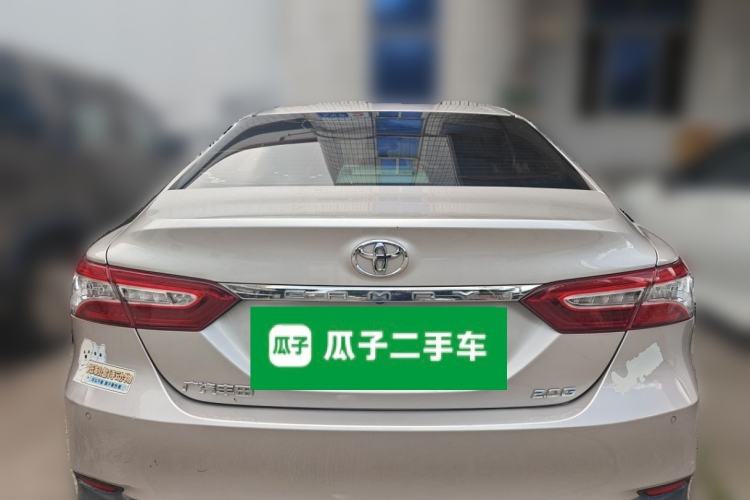 Used Toyota Camry 2019 Revised Version 2.0G Luxury Edition Rear