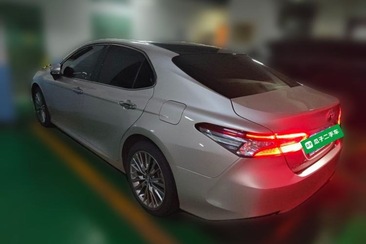 Used Toyota Camry 2019 Dual-Engine 2.5 HG Luxury Edition China VI Standard Rear Left 45 Deg