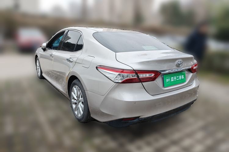 Used Toyota Camry 2019 Revised Version 2.0G Luxury Edition Rear Left 45 Deg