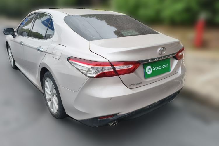 Used Toyota Camry 2019 Revised Version 2.0G Luxury Edition Rear Left 45 Deg