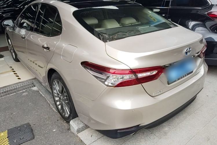 Used Toyota Camry 2019 Dual-Engine 2.5 HG Luxury Edition China VI Standard Rear Left 45 Deg