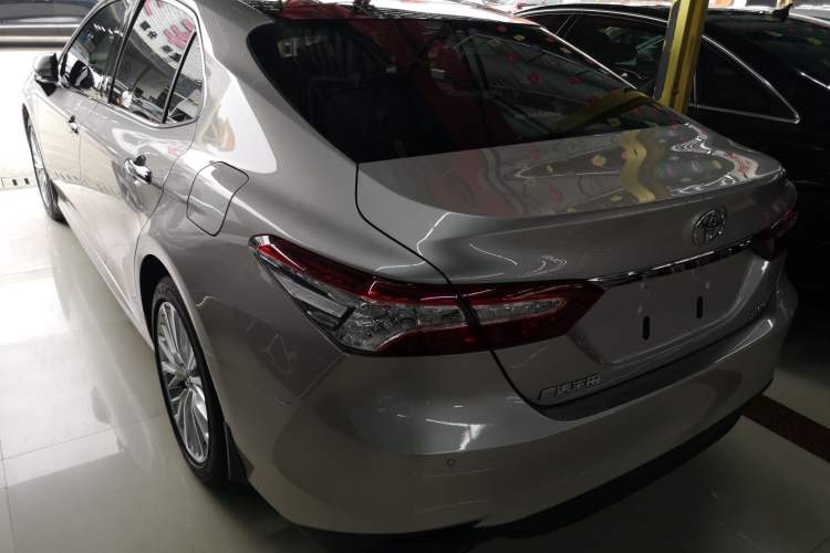 Used Toyota Camry 2019 2.5G Luxury Edition China VI Standard Rear Left 45 Deg