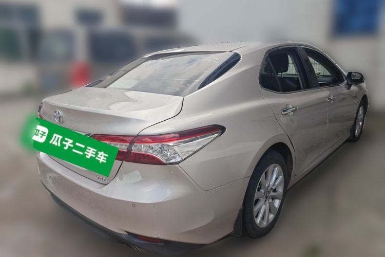 Used Toyota Camry 2019 Revised Version 2.0G Luxury Edition Rear Right 45 Deg