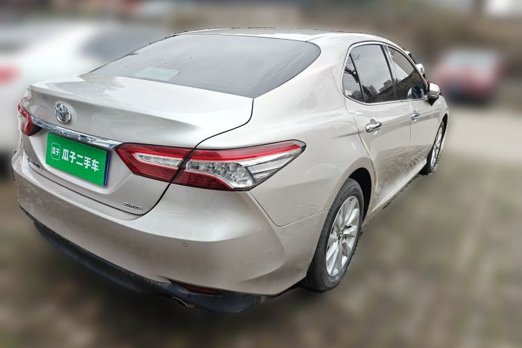 Used Toyota Camry 2019 Revised Version 2.0G Luxury Edition Rear Right 45 Deg