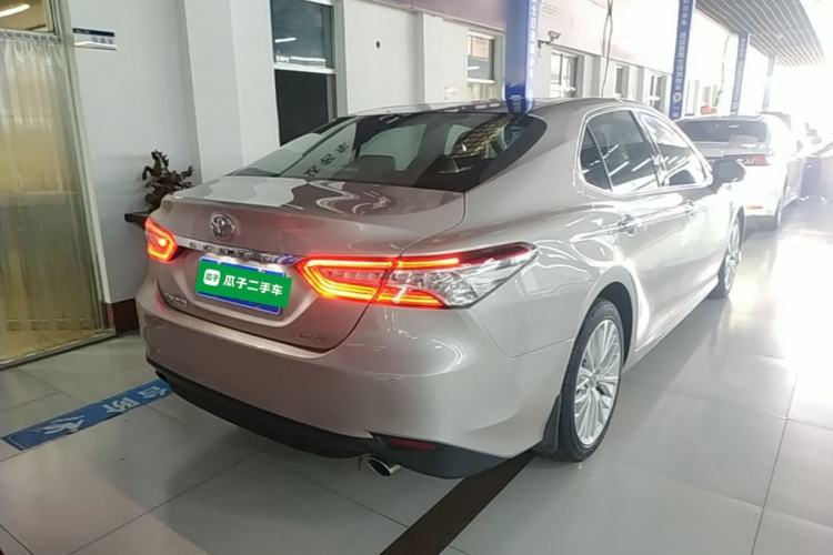 Used Toyota Camry 2019 Revised Version 2.5G Luxury Edition Rear Right 45 Deg
