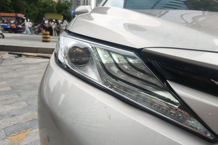 Used Toyota Camry 2019 Revised Version 2.5G Luxury Edition Right Front Headlight