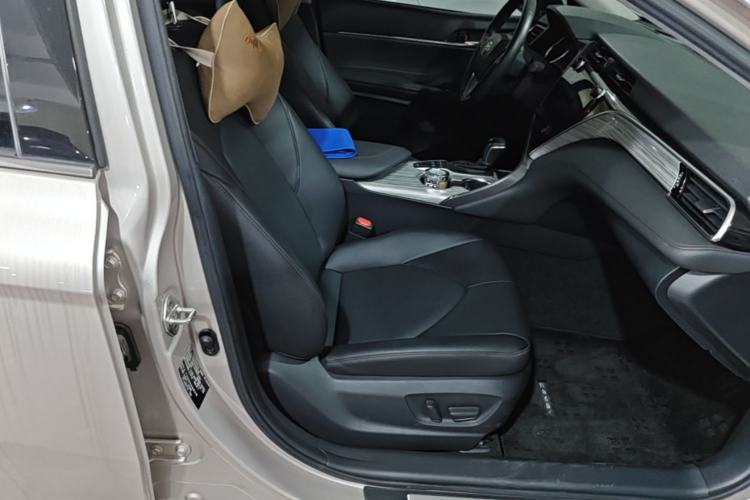 Used Toyota Camry 2019 Revised Version Dual-Engine 2.5 HG Luxury Edition Right Front Seat