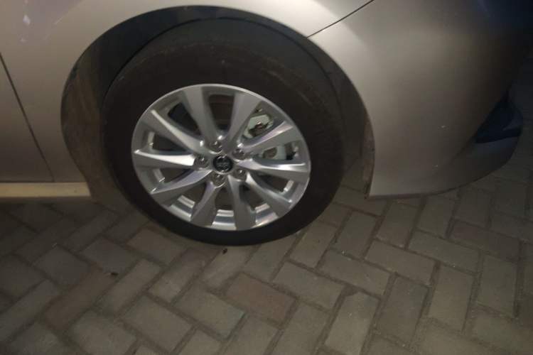Used Toyota Camry 2019 2.0G Luxury Edition China VI Standard Right Front Wheel Hub