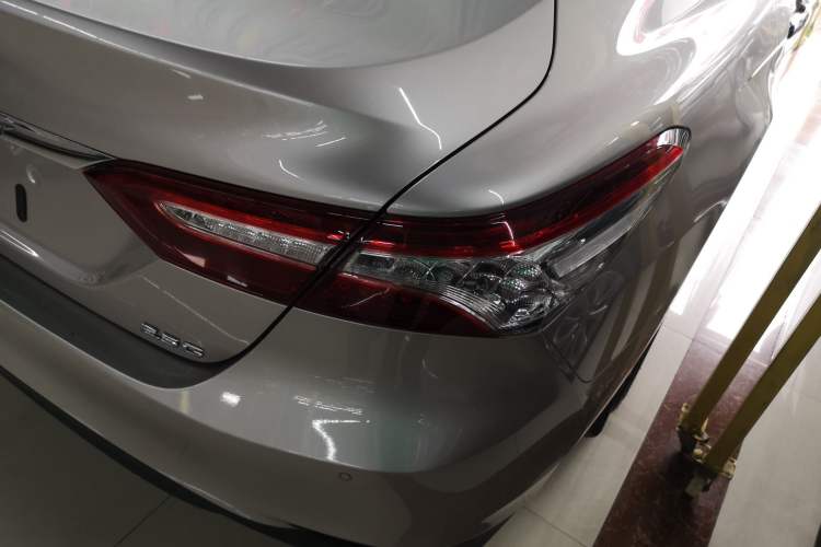 Used Toyota Camry 2019 2.5G Luxury Edition China VI Standard Right Rear Taillight