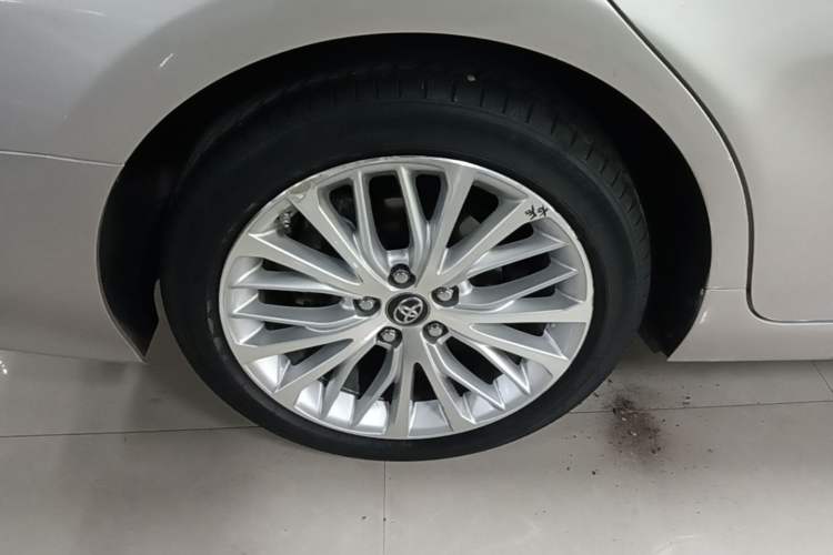 Used Toyota Camry 2019 Revised Version 2.5G Luxury Edition Right Rear Wheel Hub
