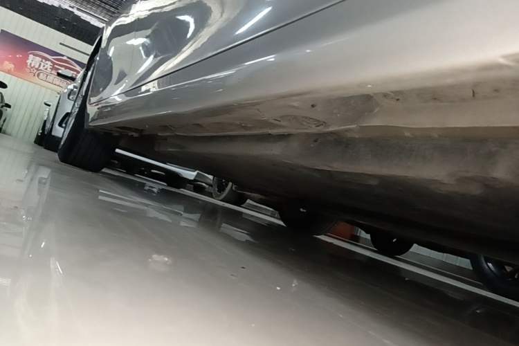 Used Toyota Camry 2019 Revised Version 2.5G Luxury Edition Right Side Sill