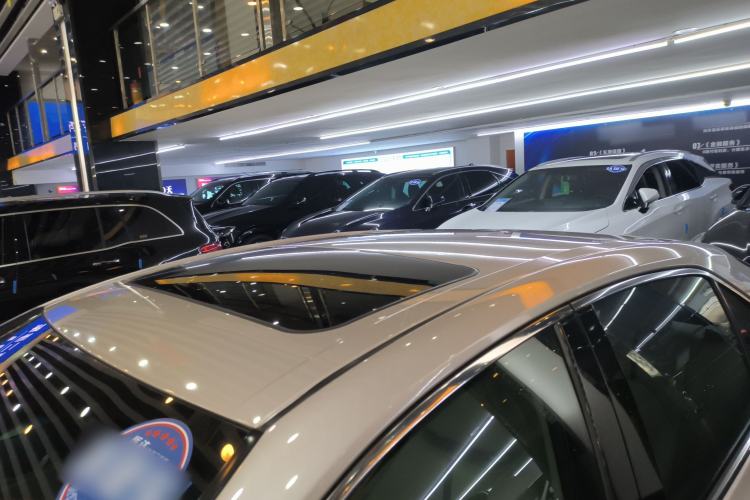 Used Toyota Camry 2019 2.0G Luxury Edition China VI Standard Roof