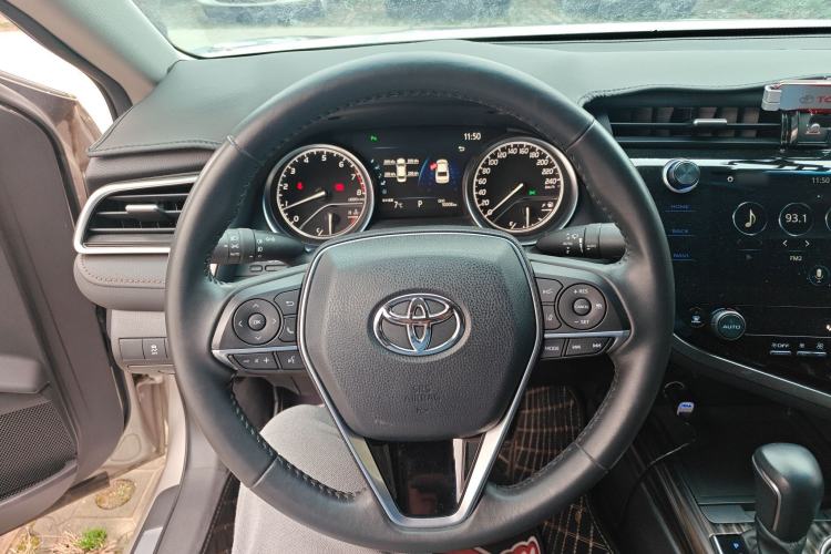 Used Toyota Camry 2019 Revised Version 2.0G Luxury Edition Steering Wheel