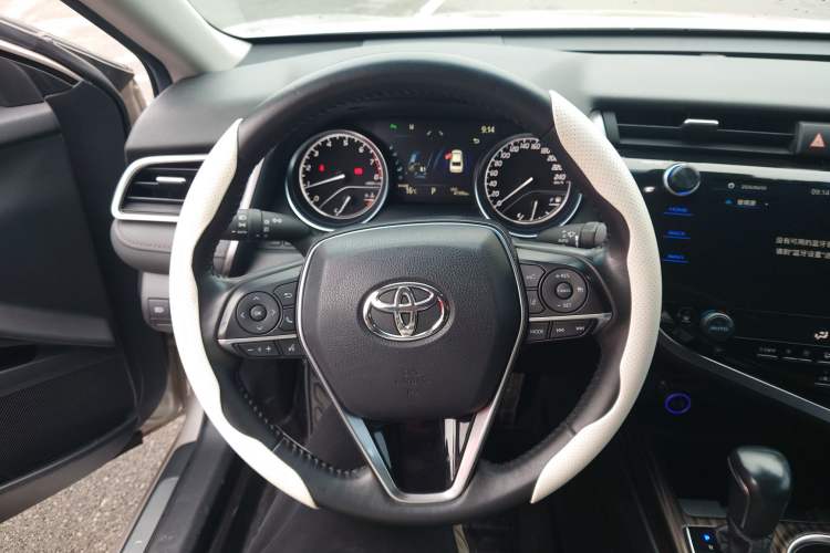 Used Toyota Camry 2019 Revised Version 2.0G Luxury Edition Steering Wheel