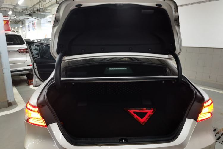 Used Toyota Camry 2019 Revised Version 2.5G Luxury Edition Trunk