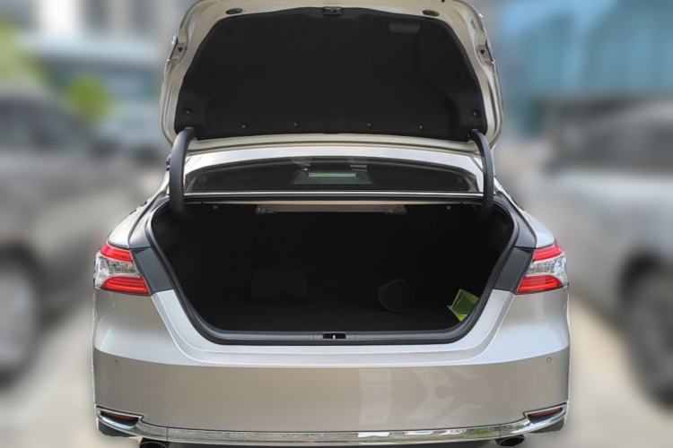 Used Toyota Camry 2019 2.0G Luxury Edition China VI Standard Trunk