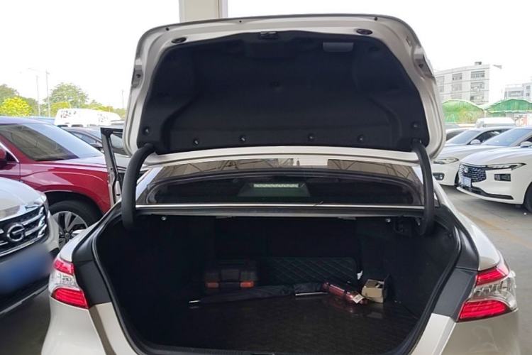 Used Toyota Camry 2019 Revised Version 2.5G Luxury Edition Trunk