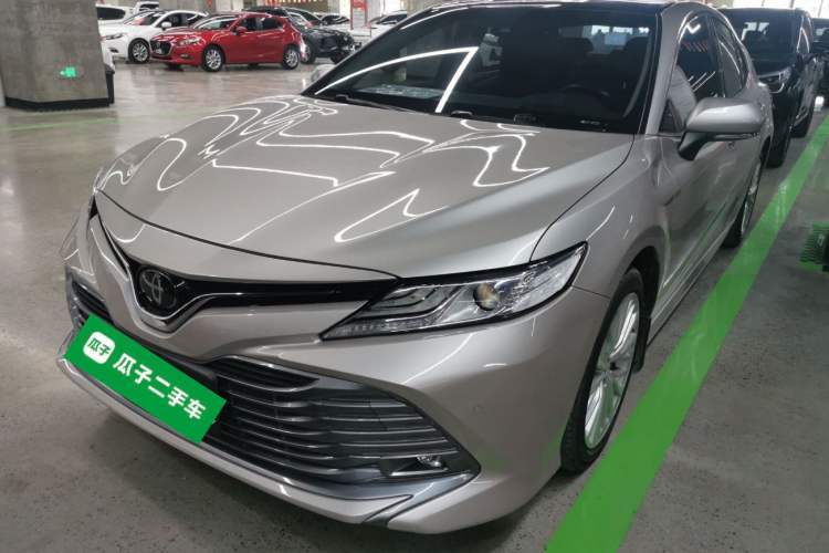 Used Toyota Camry 2019 Revised Version 2.5G Luxury Edition Guazi used car, China used car export, Used car for sale, Used  cars, Cheapest cars for sale