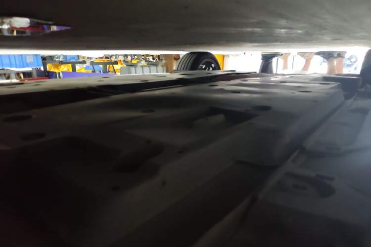 Used Toyota Camry 2019 2.0S FENGSHANG Version China VI Standard Chassis Front Right