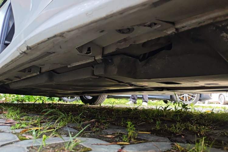 Used Toyota Camry 2019 2.0S FENGSHANG Version China VI Standard Chassis Rear Left