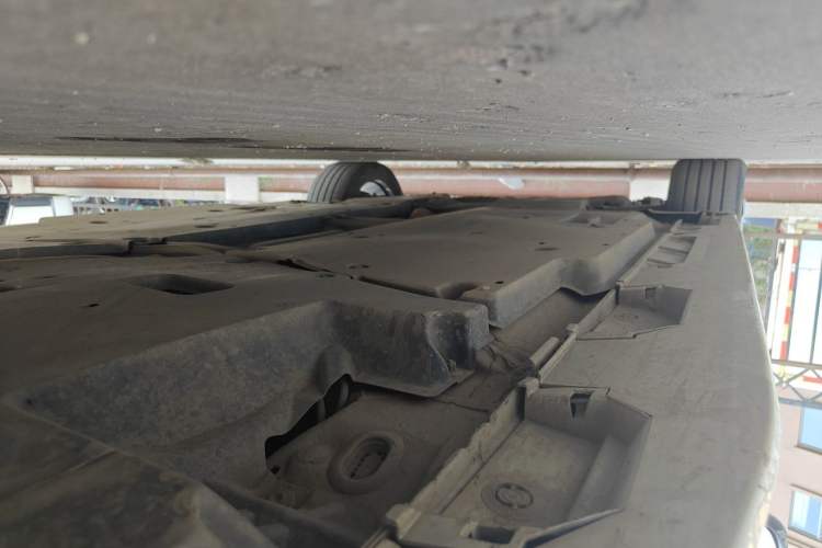 Used Toyota Camry 2019 2.5S FENGSHANG Version China VI Standard Chassis Rear Left