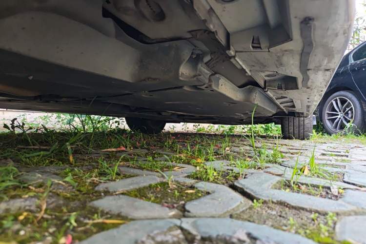 Used Toyota Camry 2019 2.0S FENGSHANG Version China VI Standard Chassis Rear Right