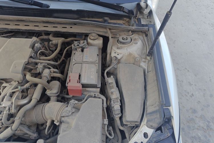 Used Toyota Camry 2019 2.5S FENGSHANG Version China VI Standard Engine Bay Left