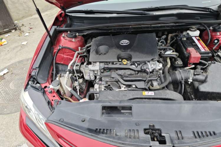 Used Toyota Camry 2019 2.0S FENGSHANG Version China VI Standard Engine Bay Right