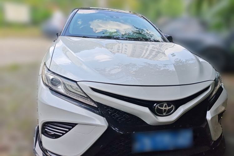 Used Toyota Camry 2019 2.0S FENGSHANG Version China VI Standard Front
