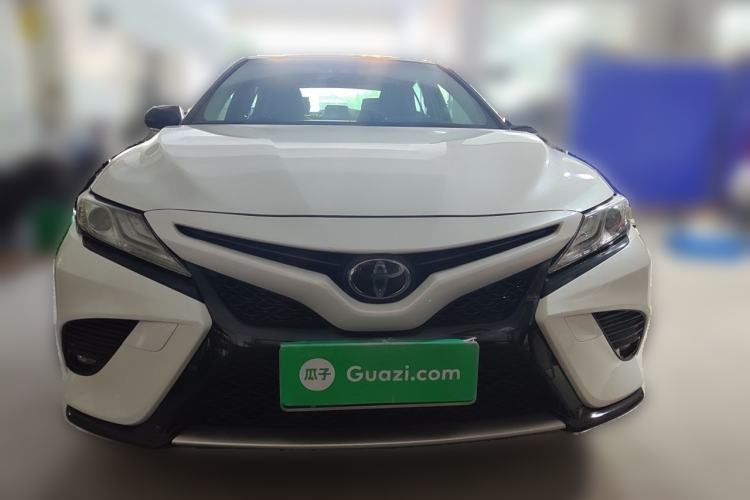 Used Toyota Camry 2019 2.0S FENGSHANG Version China VI Standard Front