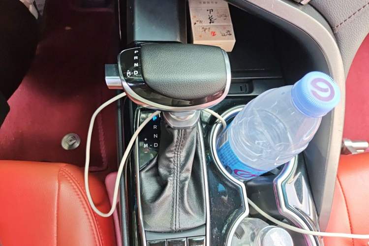 Used Toyota Camry 2019 2.0S FENGSHANG Version China VI Standard Gear Lever