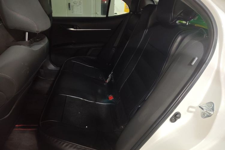 Used Toyota Camry 2019 2.0S FENGSHANG Version China VI Standard Left Rear Seat