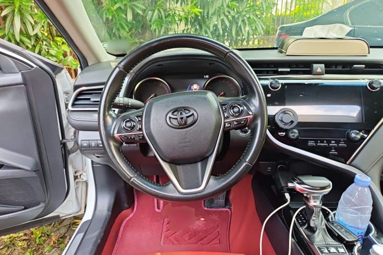 Used Toyota Camry 2019 2.0S FENGSHANG Version China VI Standard Steering Wheel
