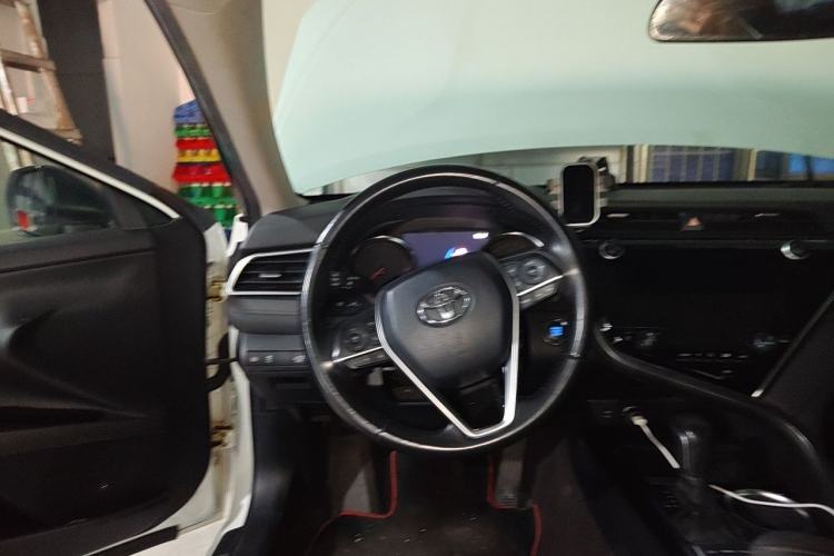 Used Toyota Camry 2019 2.0S FENGSHANG Version China VI Standard Steering Wheel