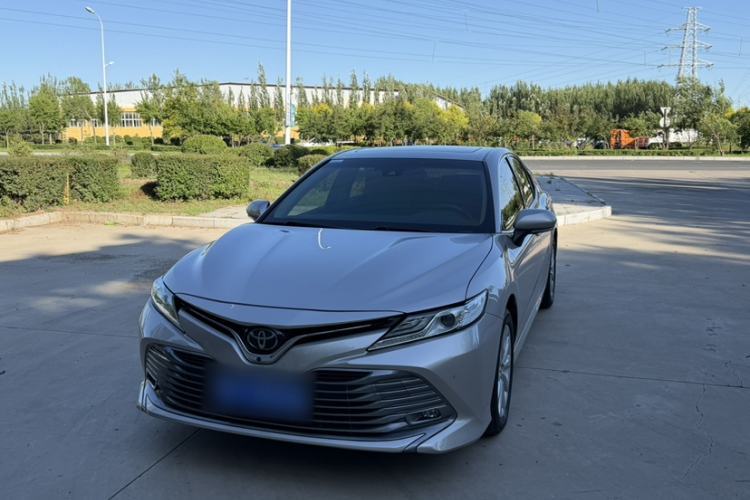 Used Toyota Camry 2019 2.0G Luxury Edition China VI Standard Guazi used car, China used car export, Used car for sale, Used  cars, Cheapest cars for sale